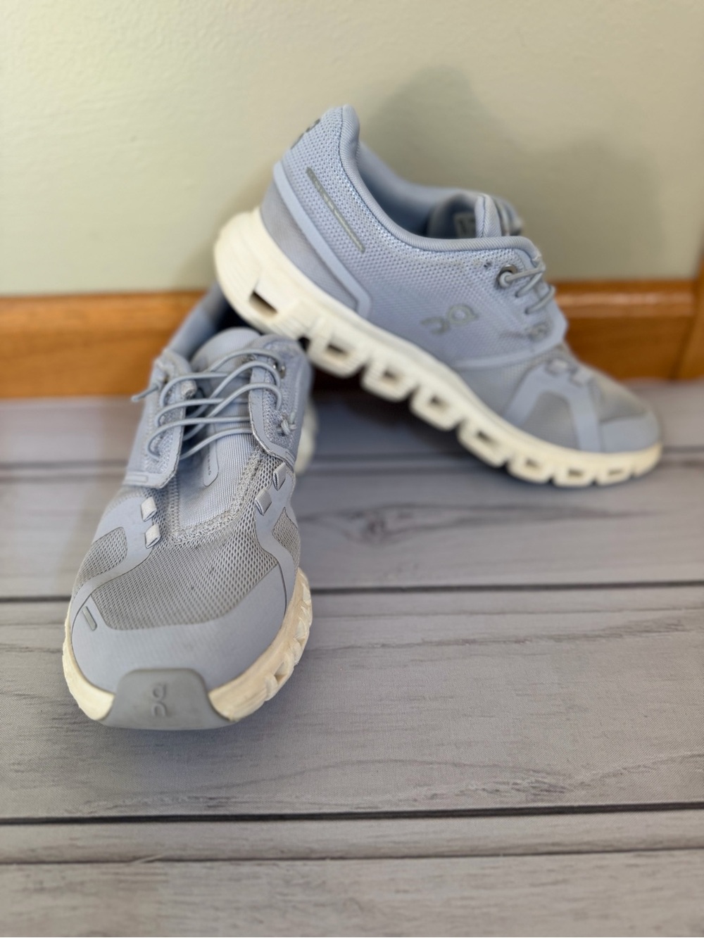 Women’s On Cloud 3WF10061085 nimbus / white running shoes. Size 6